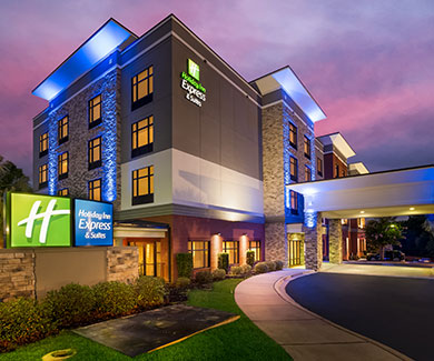 Holiday Inn Express & Suites